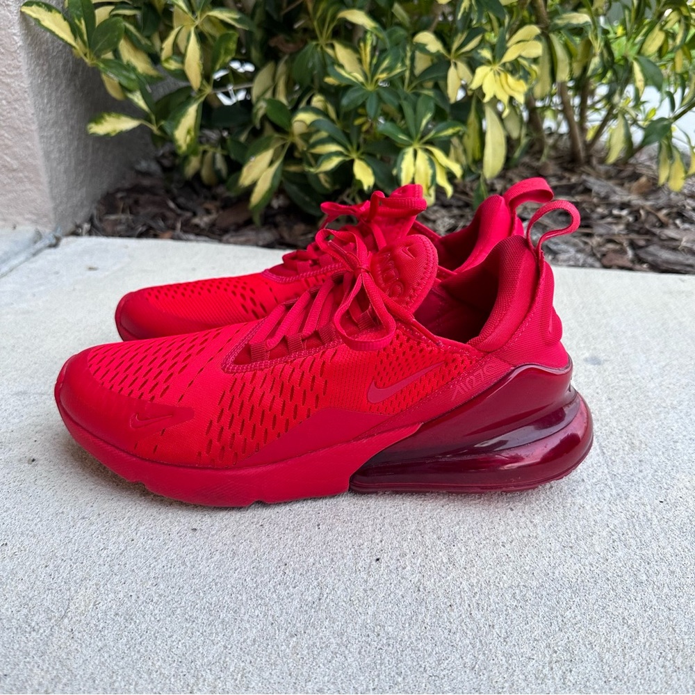 Men's Nike Air Max 270 University Triple Red Size 10